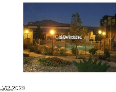 6955 Durango Drive - Photo Thumbnail 7
