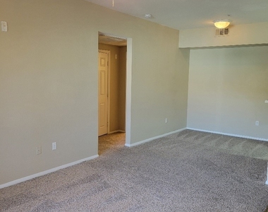 6955 Durango Drive - Photo Thumbnail 14