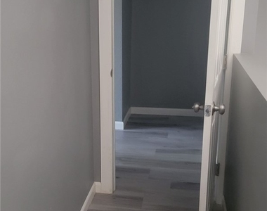 5156 Golden Lane - Photo Thumbnail 8