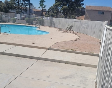5156 Golden Lane - Photo Thumbnail 17