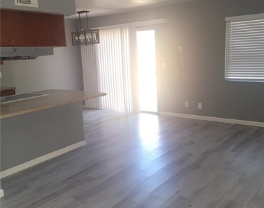 5156 Golden Lane - Photo Thumbnail 2