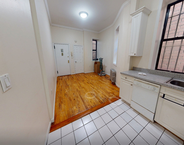 East 38th Street - Photo Thumbnail 2