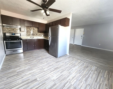 28 Prescott Road - Photo Thumbnail 2