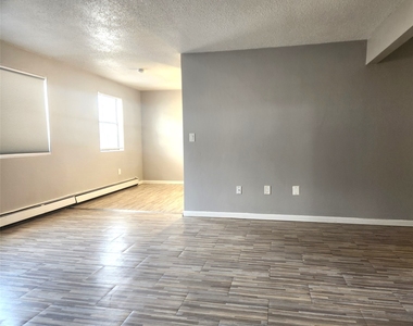 28 Prescott Road - Photo Thumbnail 8