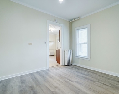 416 Gregory Street - Photo Thumbnail 20