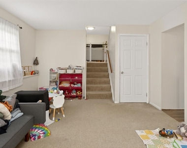 1399 Creek Street - Photo Thumbnail 34