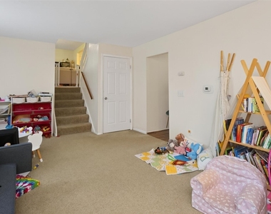 1399 Creek Street - Photo Thumbnail 35