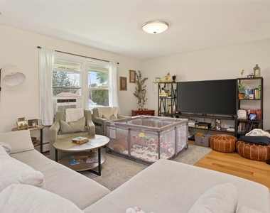 1399 Creek Street - Photo Thumbnail 22