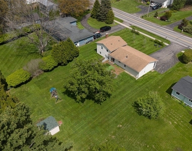 1399 Creek Street - Photo Thumbnail 14
