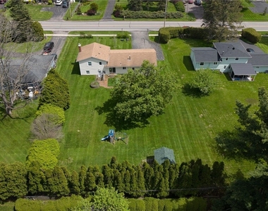 1399 Creek Street - Photo Thumbnail 13
