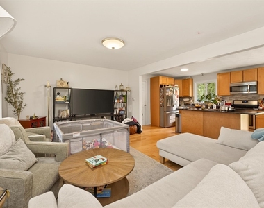 1399 Creek Street - Photo Thumbnail 20