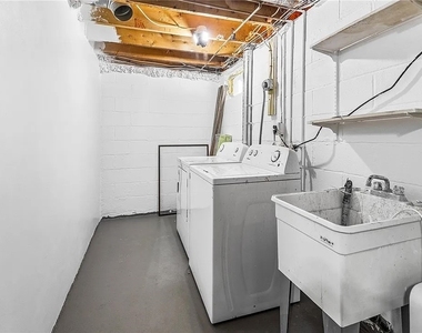 364 Cameco Circle - Photo Thumbnail 17