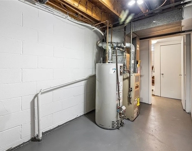 364 Cameco Circle - Photo Thumbnail 19
