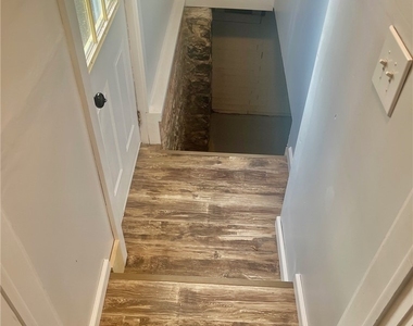 223 E Filbert Street - Photo Thumbnail 18