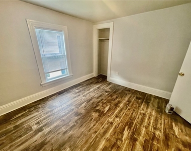 223 E Filbert Street - Photo Thumbnail 37