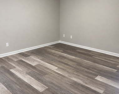105 Dailey Mill Road - Photo Thumbnail 10
