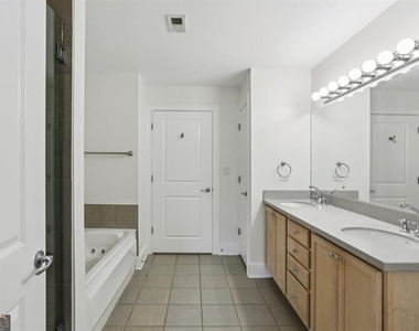 285 Centennial Olympic Park Drive Nw - Photo Thumbnail 12