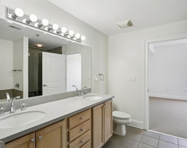 285 Centennial Olympic Park Drive Nw - Photo Thumbnail 13