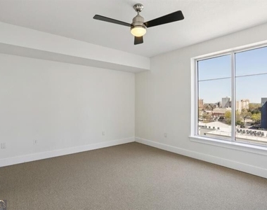 285 Centennial Olympic Park Drive Nw - Photo Thumbnail 10