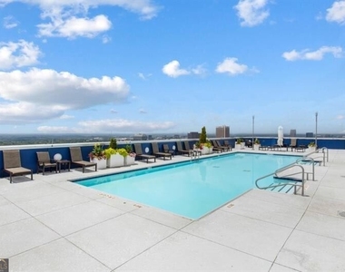 285 Centennial Olympic Park Drive Nw - Photo Thumbnail 20