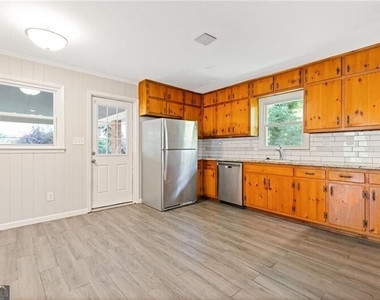 3269 Pamlico Drive Sw - Photo Thumbnail 6