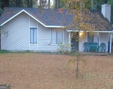 222 Peartree Lane - Photo Thumbnail 3