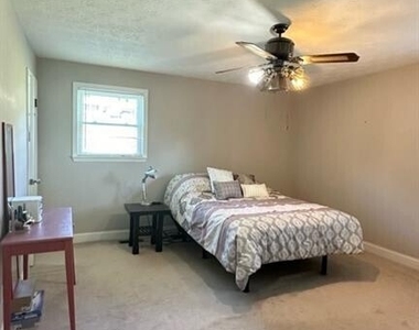 3468 Rocky Creek Drive - Photo Thumbnail 8