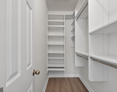 13375 Avensong Crossing - Photo Thumbnail 19