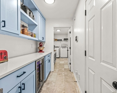 552 Magnolia Drive - Photo Thumbnail 19