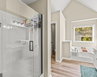 552 Magnolia Drive - Photo Thumbnail 27