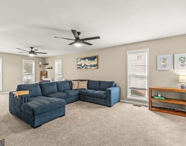 552 Magnolia Drive - Photo Thumbnail 13