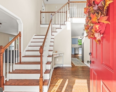 552 Magnolia Drive - Photo Thumbnail 5