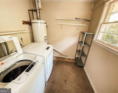 116 Indian Trail - Photo Thumbnail 18