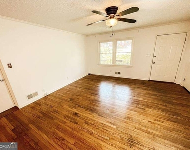 116 Indian Trail - Photo Thumbnail 3