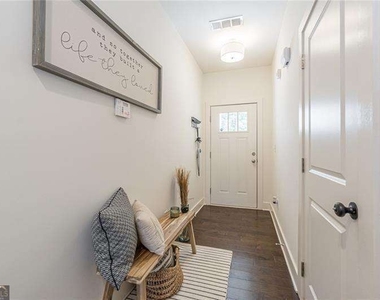 5392 Brooklands Drive - Photo Thumbnail 1