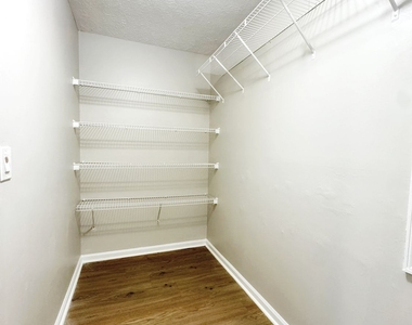 392 Harmony Grove Road - Photo Thumbnail 12