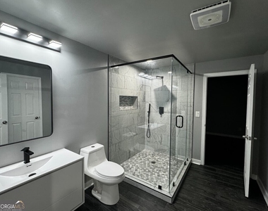 719 Saffron Boulevard - Photo Thumbnail 25