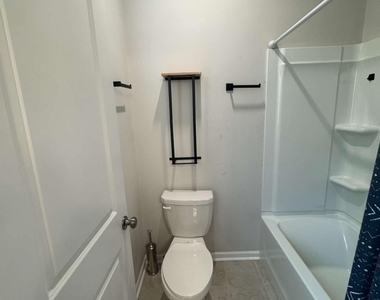 719 Saffron Boulevard - Photo Thumbnail 15