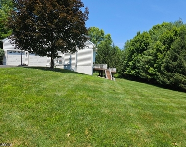 5 Savannah Court - Photo Thumbnail 26