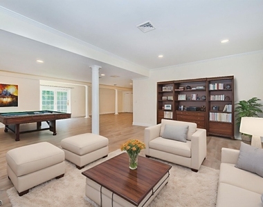 5 Savannah Court - Photo Thumbnail 19