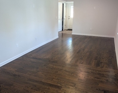 174 Snyder Ave - Photo Thumbnail 34