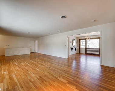 17 Oxford Dr - Photo Thumbnail 12