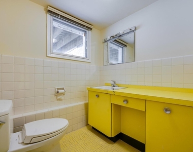 17 Oxford Dr - Photo Thumbnail 25