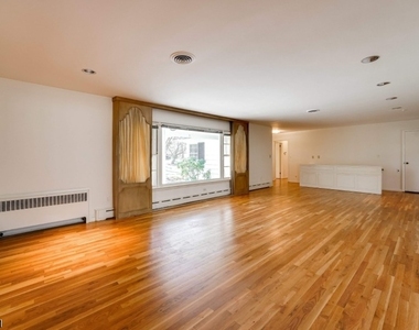 17 Oxford Dr - Photo Thumbnail 2