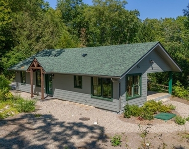 232 W Shore Dr - Photo Thumbnail 3