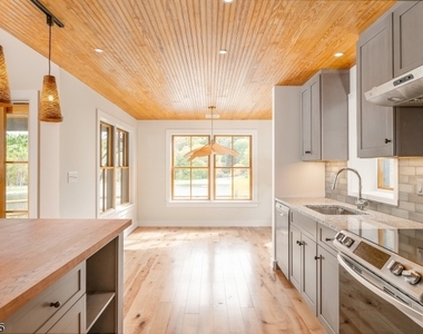232 W Shore Dr - Photo Thumbnail 22