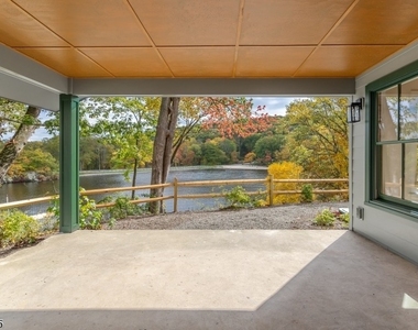 232 W Shore Dr - Photo Thumbnail 34