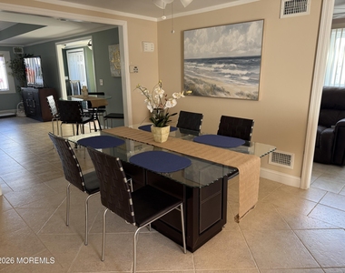 102 W Colony Road - Photo Thumbnail 16