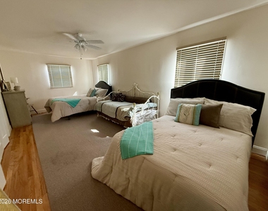 102 W Colony Road - Photo Thumbnail 12
