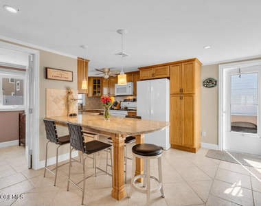 102 W Colony Road - Photo Thumbnail 33